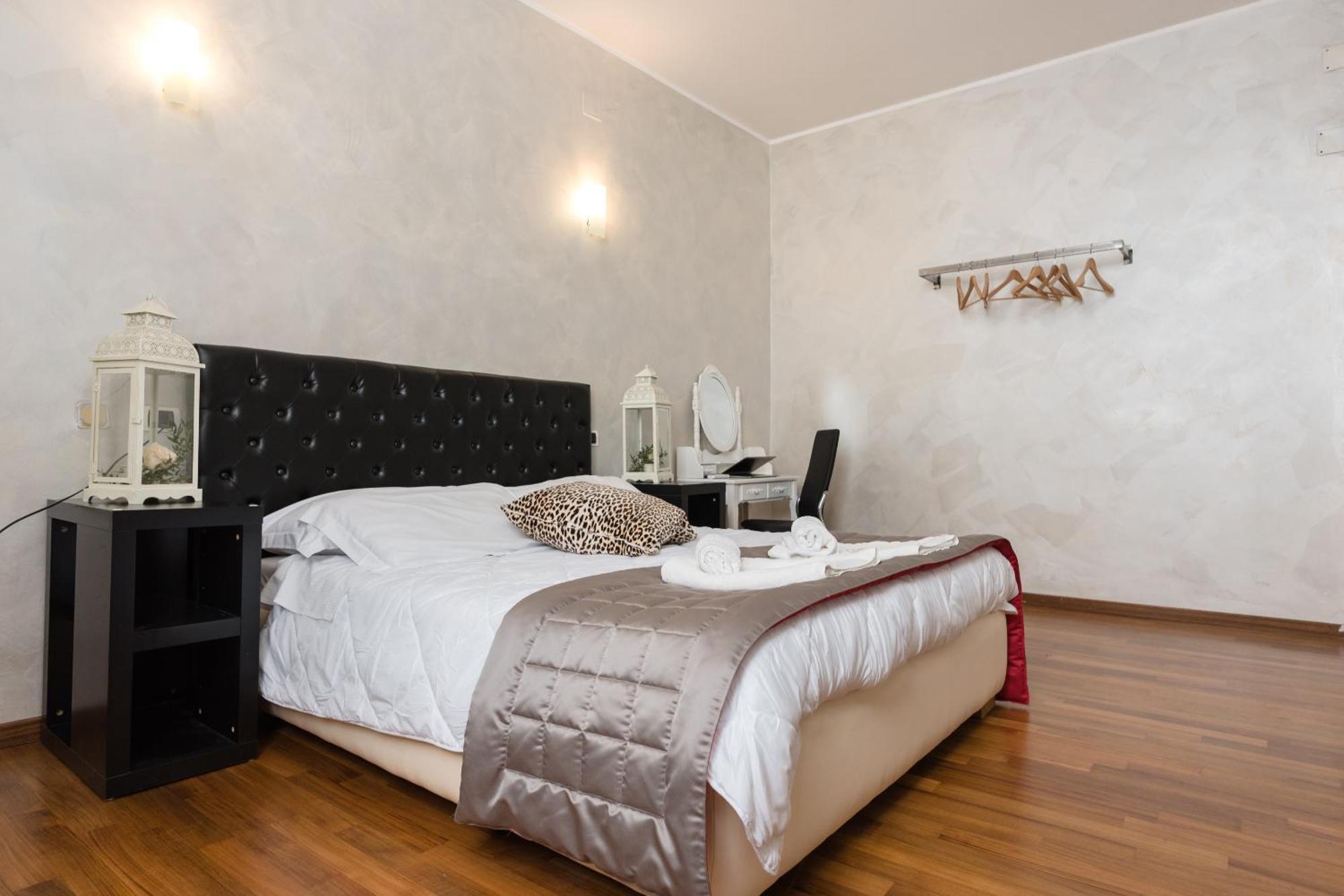 Prince'S Suite - Budget Rooms & Apt Piazza Del Popolo Ρώμη Εξωτερικό φωτογραφία