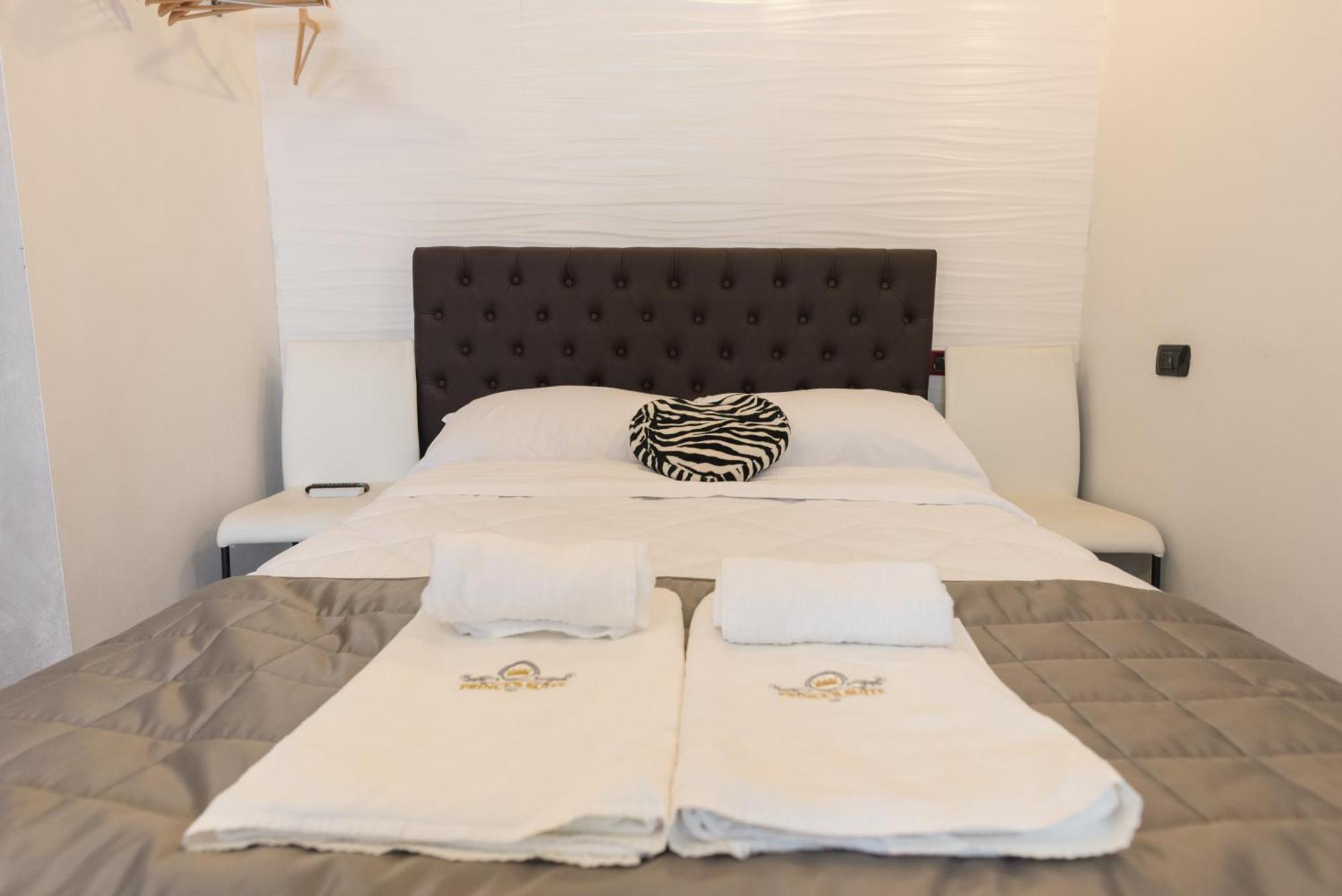 Prince'S Suite - Budget Rooms & Apt Piazza Del Popolo Ρώμη Εξωτερικό φωτογραφία